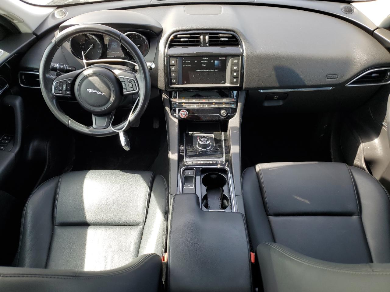 Photo 7 VIN: SADCJ2GX9JA238020 - JAGUAR F-PACE 