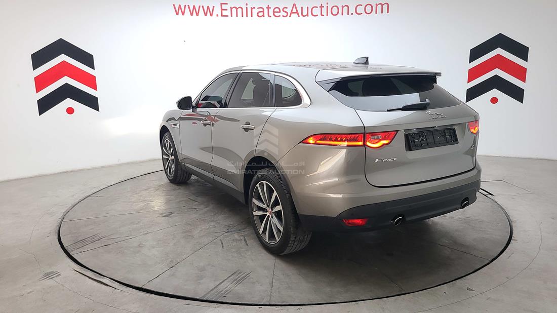 Photo 11 VIN: SADCK2FX0LA618476 - JAGUAR FPACE 