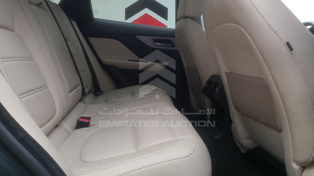 Photo 33 VIN: SADCK2FX0LA618476 - JAGUAR FPACE 