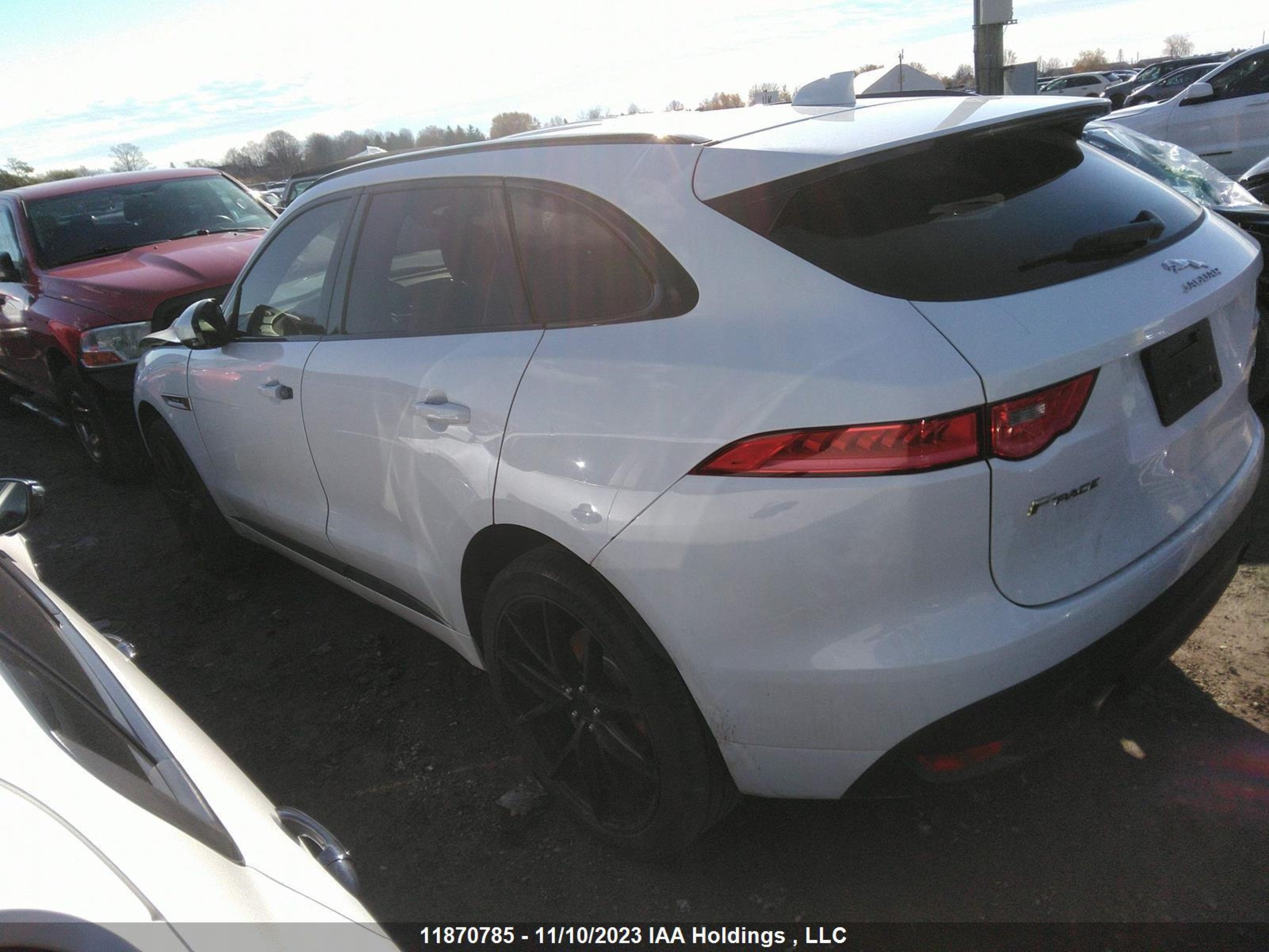 Photo 2 VIN: SADCL2BV1HA495487 - JAGUAR F-PACE 