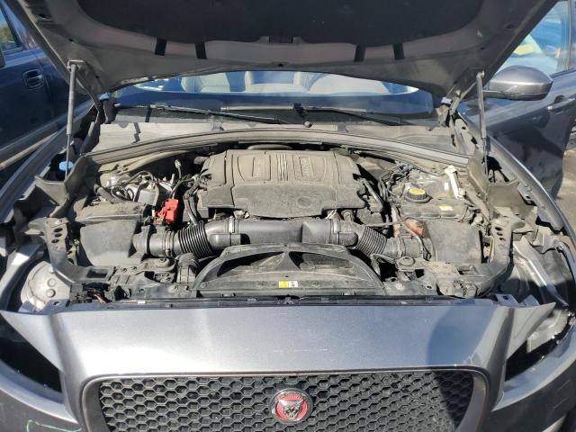 Photo 11 VIN: SADCL2BV9HA074620 - JAGUAR F-PACE R - 