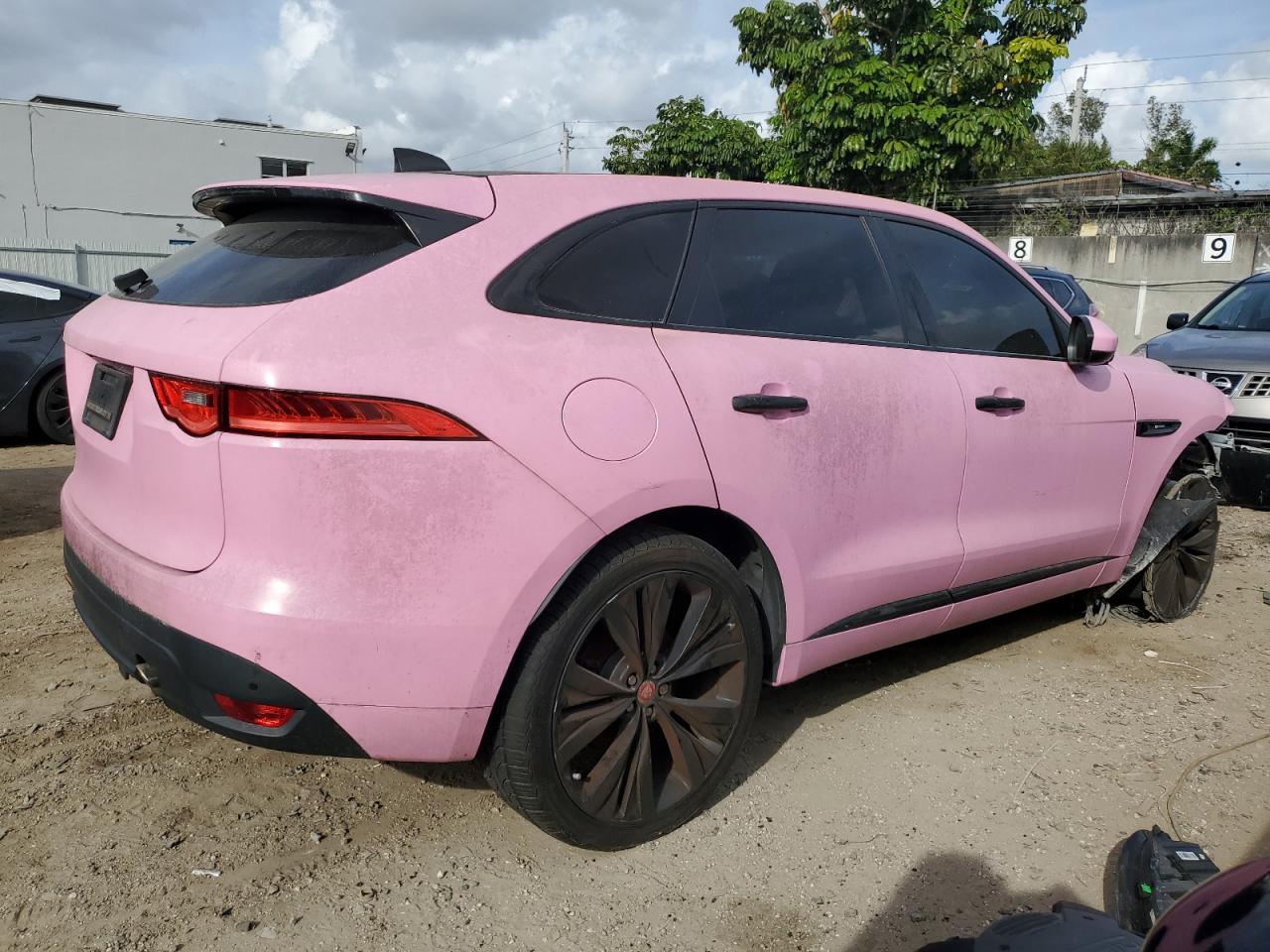 Photo 2 VIN: SADCL2FX5JA299263 - JAGUAR F-PACE 