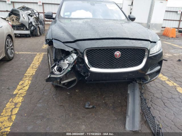 Photo 5 VIN: SADCL2GX2KA391351 - JAGUAR F-PACE 