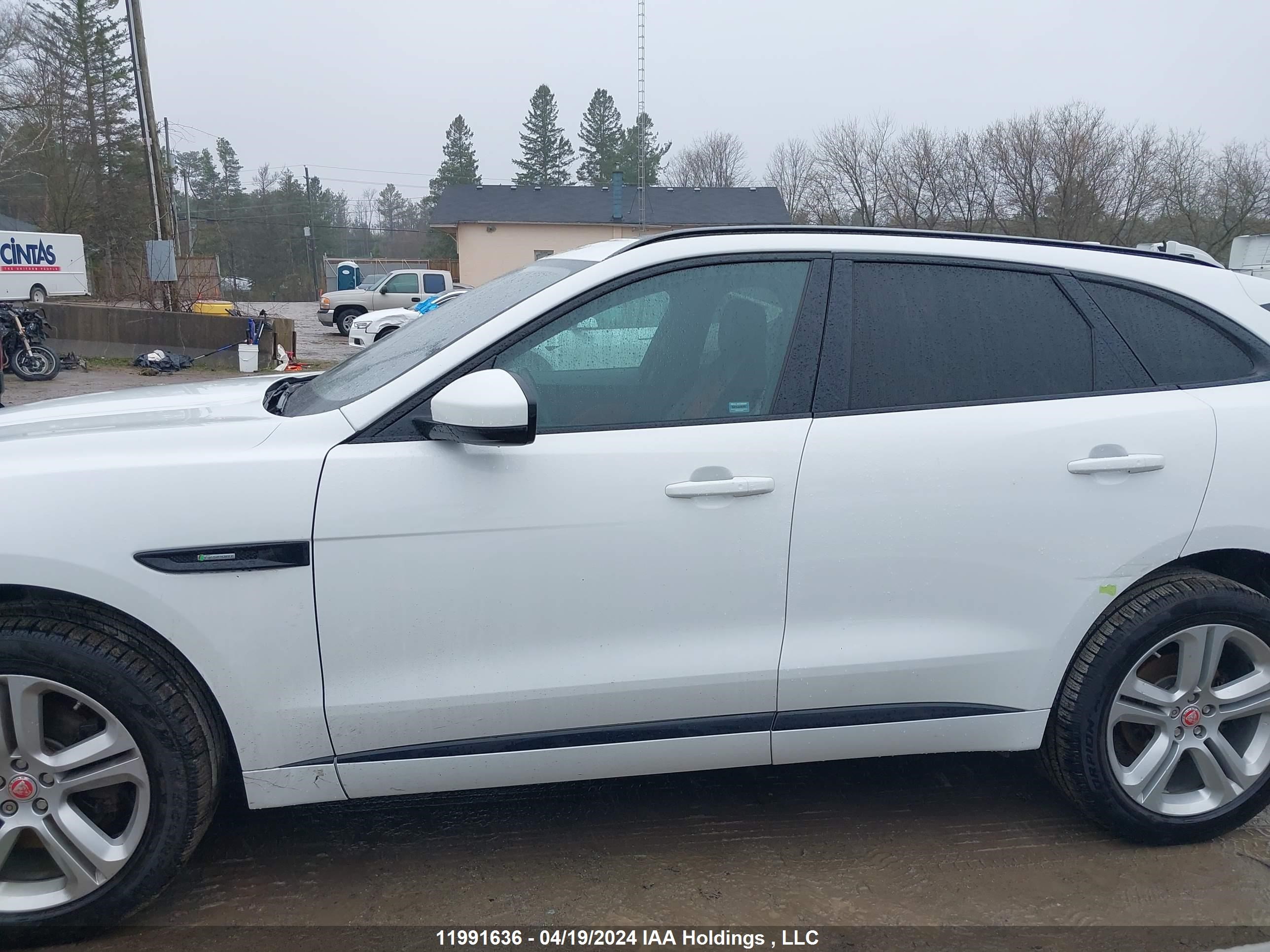 Photo 13 VIN: SADCL2GX9KA390083 - JAGUAR F-PACE 