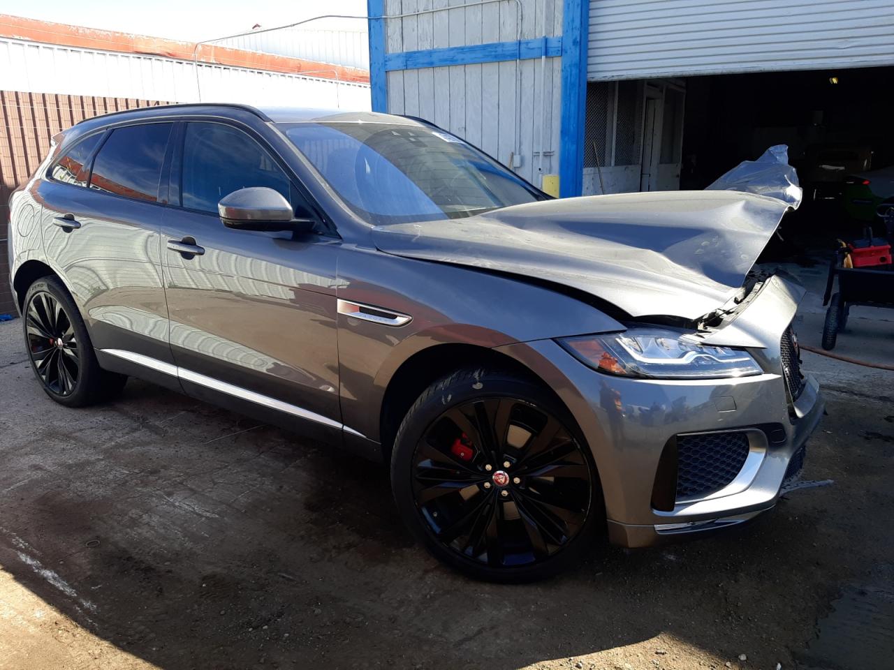 Photo 3 VIN: SADCM2BV4HA053753 - JAGUAR F-PACE 