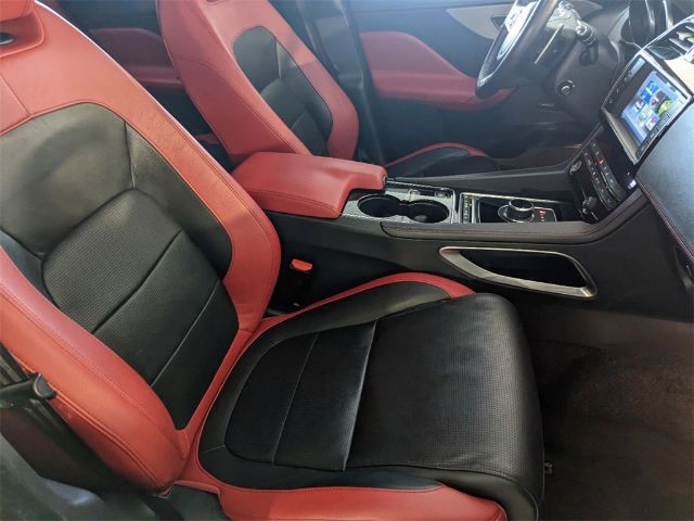 Photo 2 VIN: SADCM2BV5HA892570 - JAGUAR F-PACE 