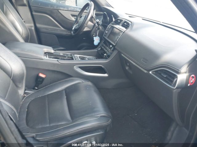 Photo 4 VIN: SADCM2FV3JA288287 - JAGUAR F-PACE 