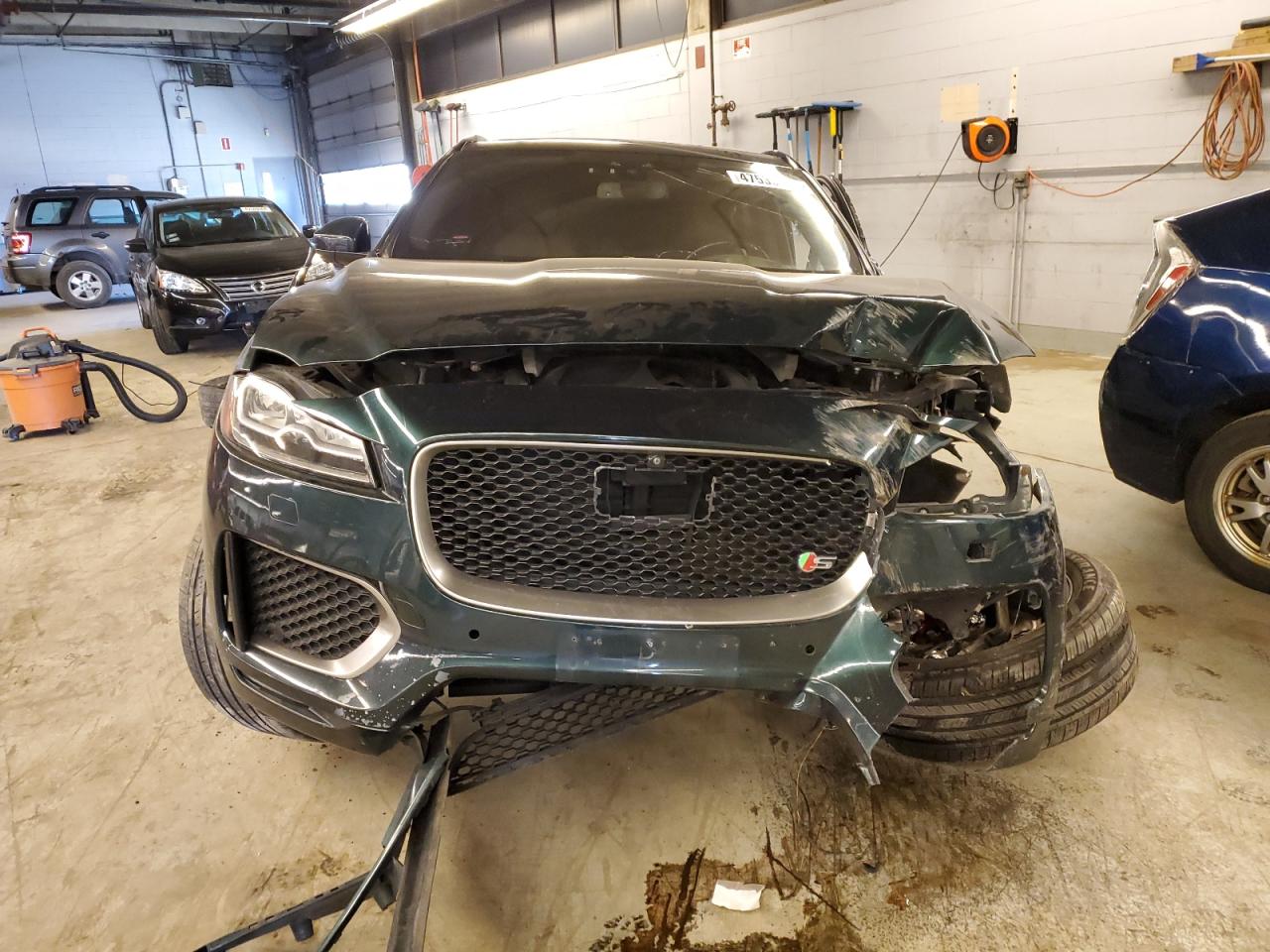 Photo 4 VIN: SADCM2FV5JA256909 - JAGUAR F-PACE 