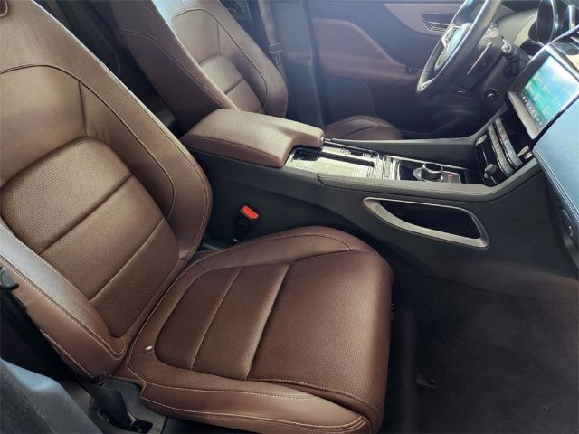 Photo 2 VIN: SADCM2FV7KA357869 - JAGUAR F-PACE 