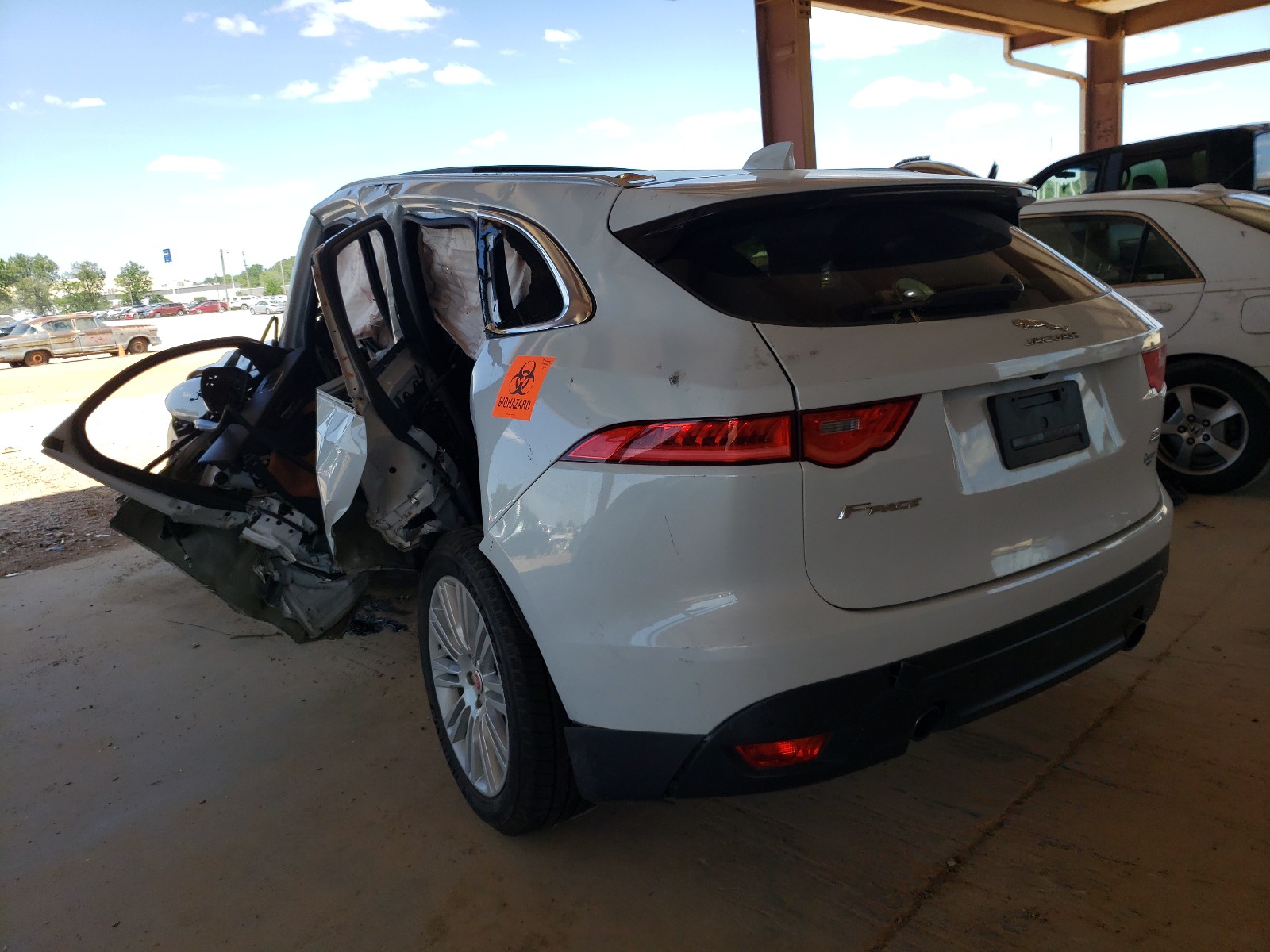 Photo 2 VIN: SADCN2EV7JA241407 - JAGUAR F-PACE 