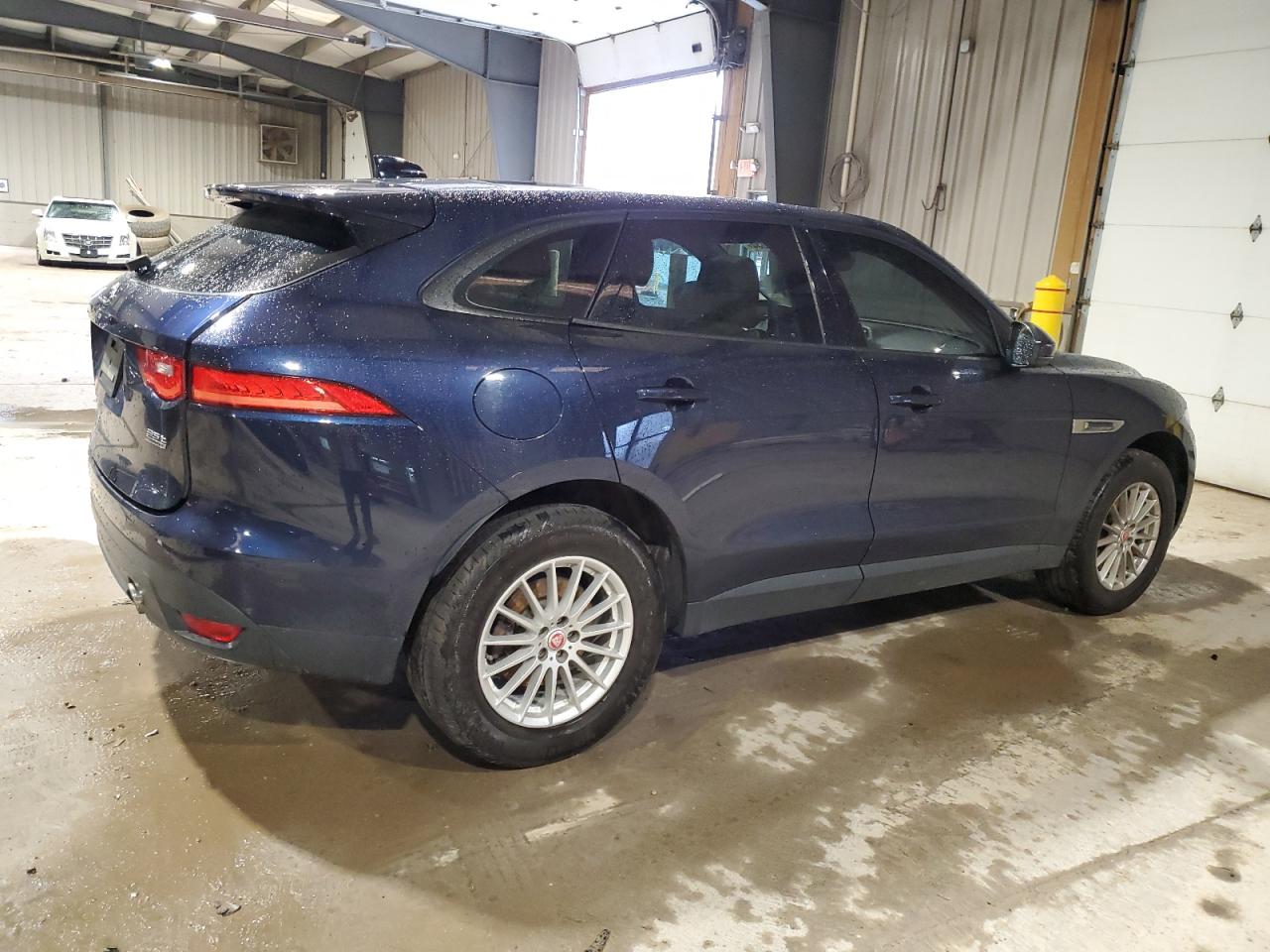 Photo 2 VIN: SADCS2BV9HA488810 - JAGUAR F-PACE 