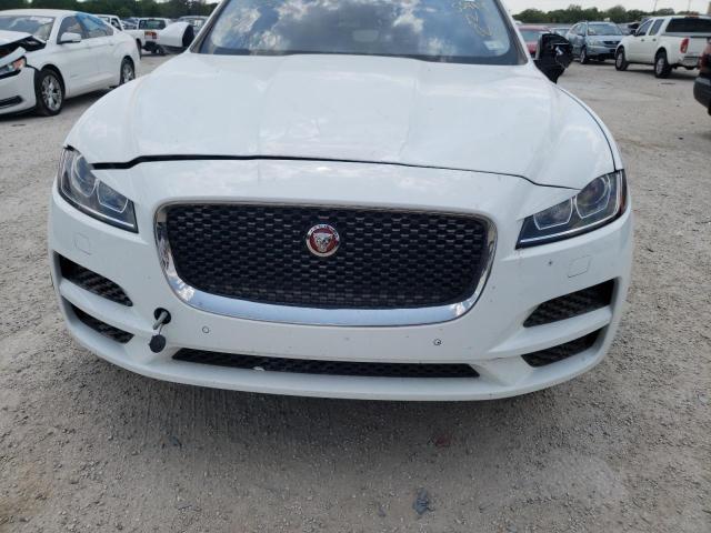 Photo 8 VIN: SADCS2FX3KA394215 - JAGUAR F-PACE 