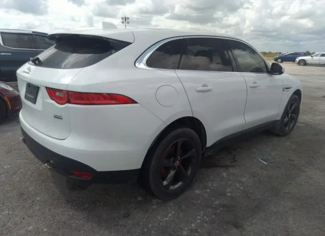 Photo 3 VIN: SADCS2FX6KA391812 - JAGUAR F-PACE 