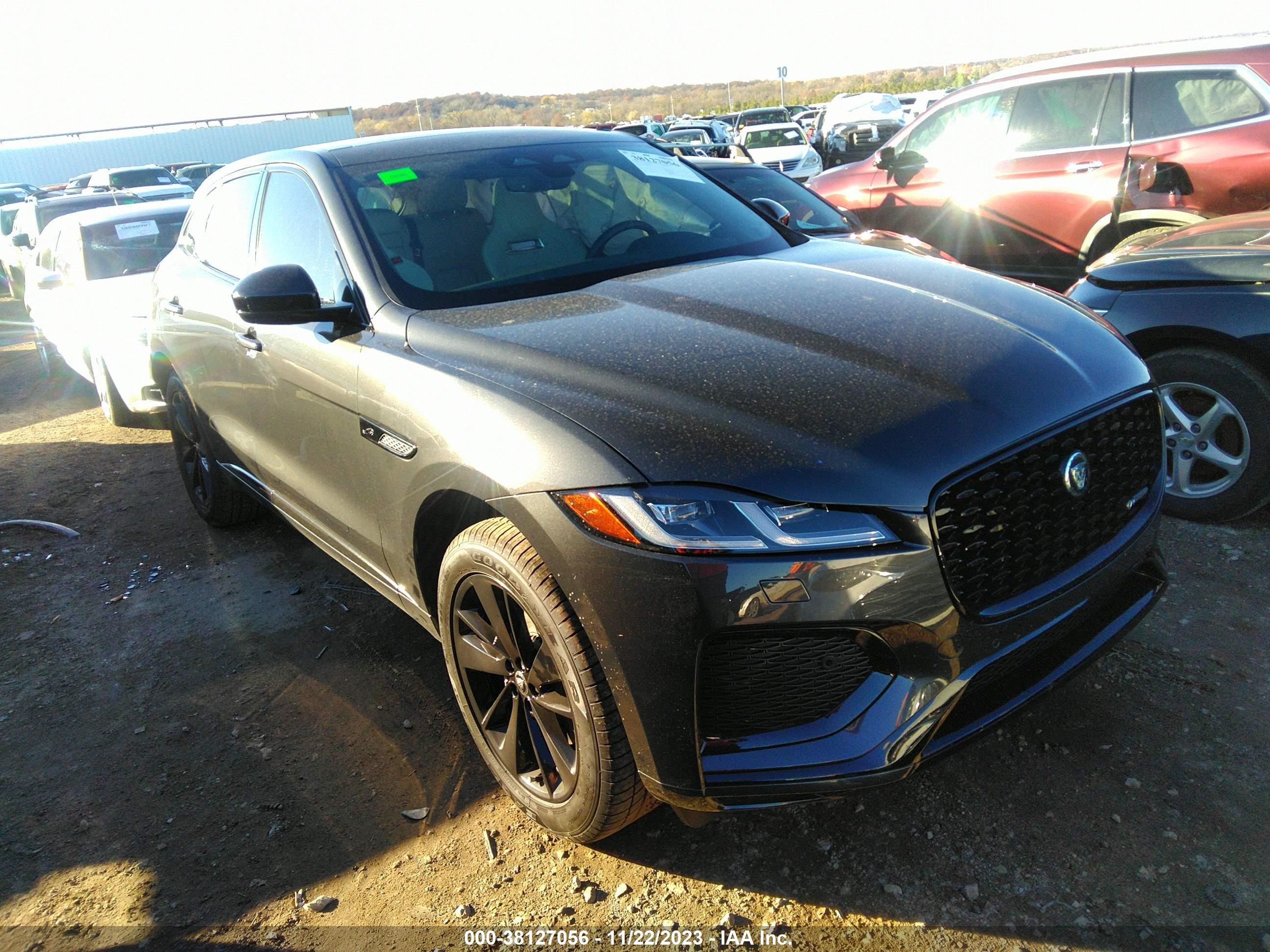 Photo 0 VIN: SADCT2EX8RA729672 - JAGUAR F-PACE 