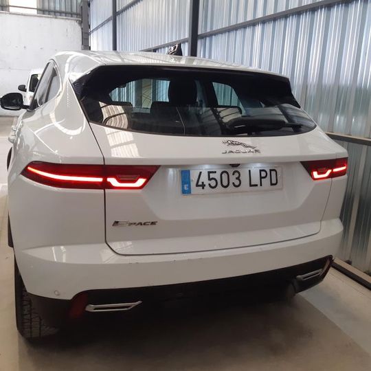 Photo 20 VIN: SADFA2BN8M1023672 - JAGUAR E-PACE 