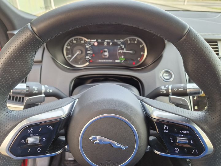 Photo 8 VIN: SADFA2BT4P1033344 - JAGUAR E-PACE 