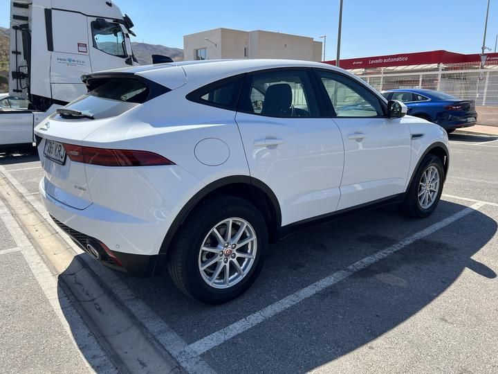 Photo 3 VIN: SADFB2DN6K1Z36874 - JAGUAR E PACE SUV 