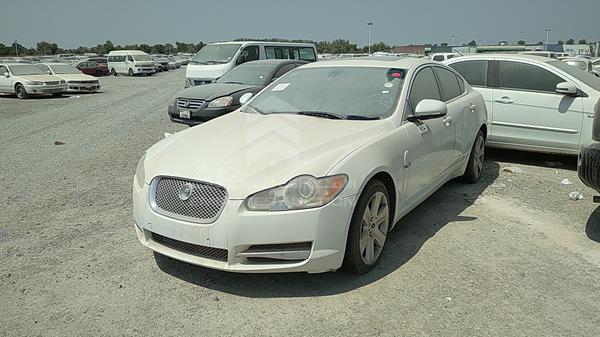 Photo 3 VIN: SAJAA05D0BFS01623 - JAGUAR XF 