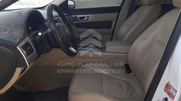 Photo 11 VIN: SAJAA05D0CFS23025 - JAGUAR XF 