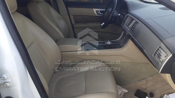 Photo 21 VIN: SAJAA05D0CFS23025 - JAGUAR XF 