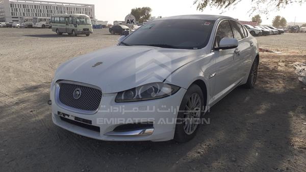 Photo 4 VIN: SAJAA05D0CFS23025 - JAGUAR XF 