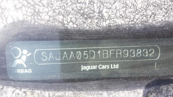 Photo 2 VIN: SAJAA05D1BFR93832 - JAGUAR XF 