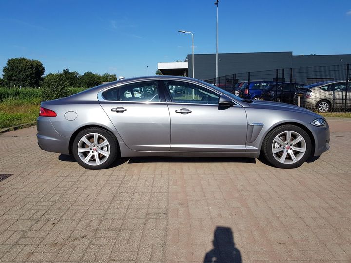 Photo 3 VIN: SAJAA05D9EDU27241 - JAGUAR XF 