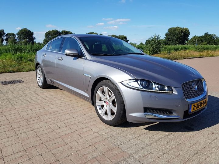 Photo 4 VIN: SAJAA05D9EDU27241 - JAGUAR XF 