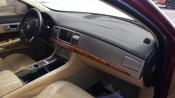 Photo 21 VIN: SAJAA06D39FR45984 - JAGUAR XF 