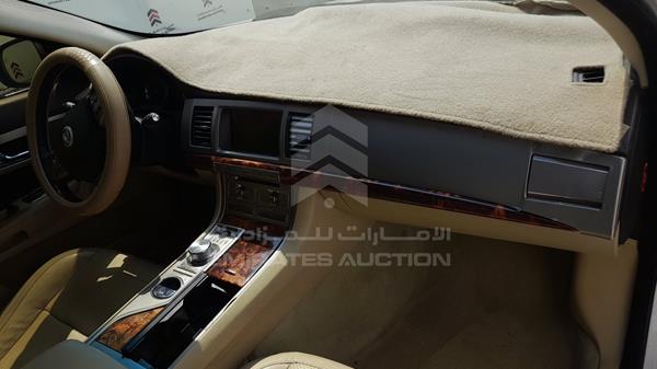 Photo 26 VIN: SAJAA06D49FR36906 - JAGUAR XF 