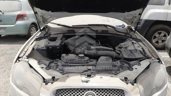 Photo 24 VIN: SAJAA07D4BFR97600 - JAGUAR XF 