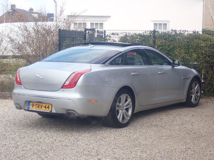 Photo 2 VIN: SAJAA12M2EPV68659 - JAGUAR XJ SALOON 