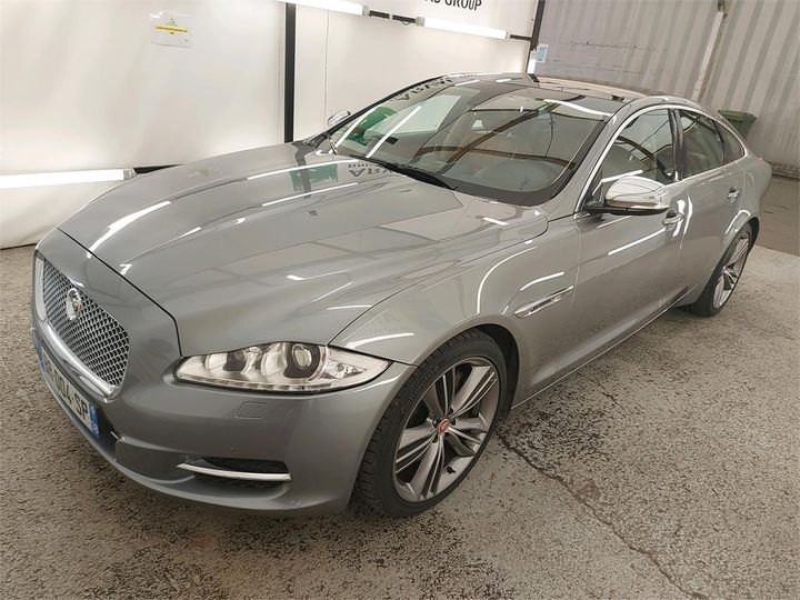 Photo 1 VIN: SAJAA1828CNV22333 - JAGUAR XJ 