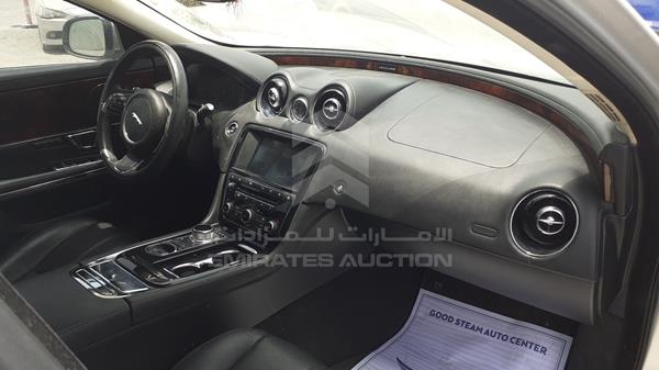 Photo 29 VIN: SAJAA20A6G8V94063 - JAGUAR XJL 