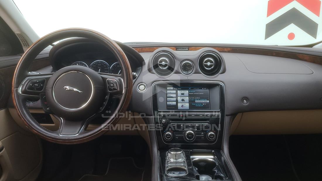 Photo 27 VIN: SAJAA22A5E8V67172 - JAGUAR XJL 