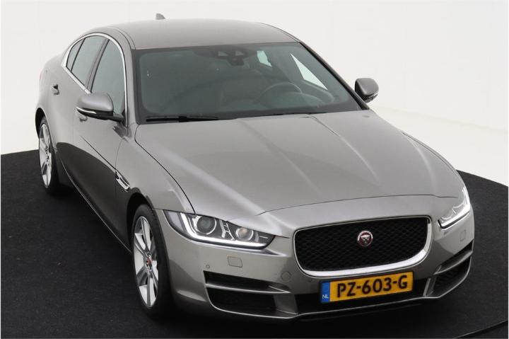 Photo 2 VIN: SAJAB4BN0CJP30644 - JAGUAR XE 