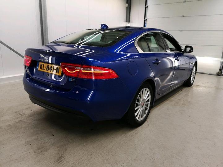 Photo 4 VIN: SAJAB4BN0HCP02605 - JAGUAR XE 