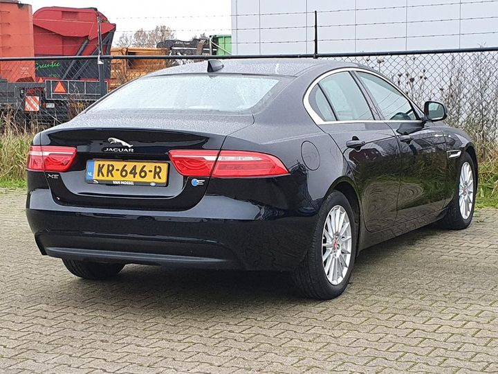 Photo 3 VIN: SAJAB4BN1HA950826 - JAGUAR XE 