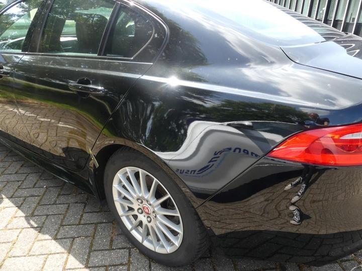 Photo 21 VIN: SAJAB4BN1HA958828 - JAGUAR XE 