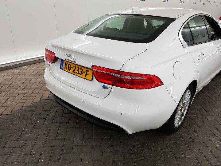 Photo 17 VIN: SAJAB4BN1HCP00278 - JAGUAR XE 