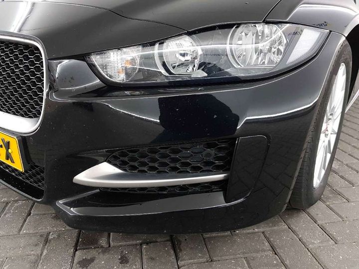 Photo 19 VIN: SAJAB4BN1JCP34565 - JAGUAR XE 