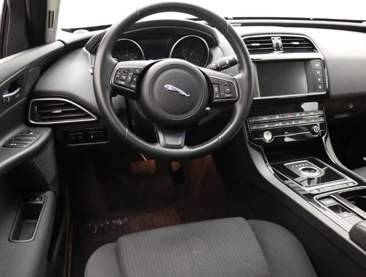 Photo 6 VIN: SAJAB4BN2JCP31402 - JAGUAR XE14 