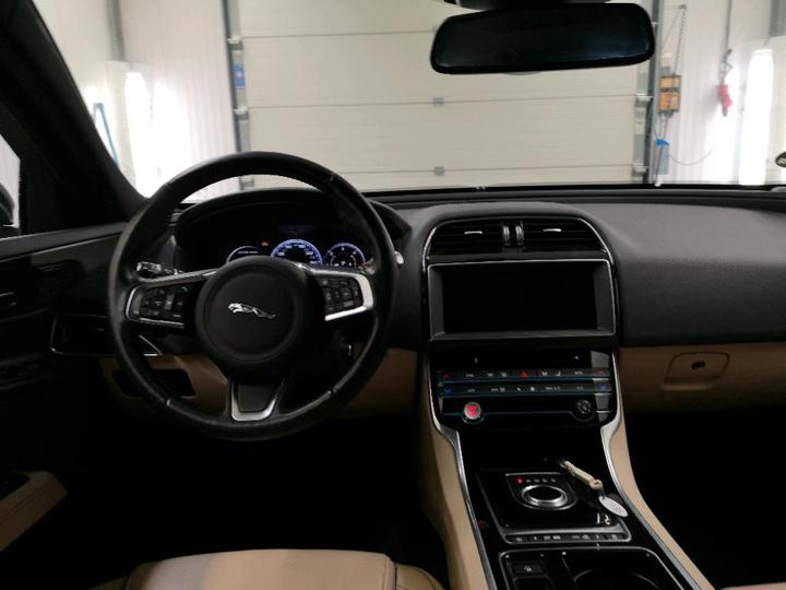 Photo 6 VIN: SAJAB4BN2JCP35918 - JAGUAR XE 