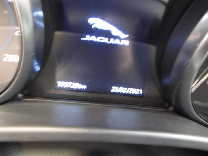 Photo 3 VIN: SAJAB4BN3HCP04610 - JAGUAR XE 