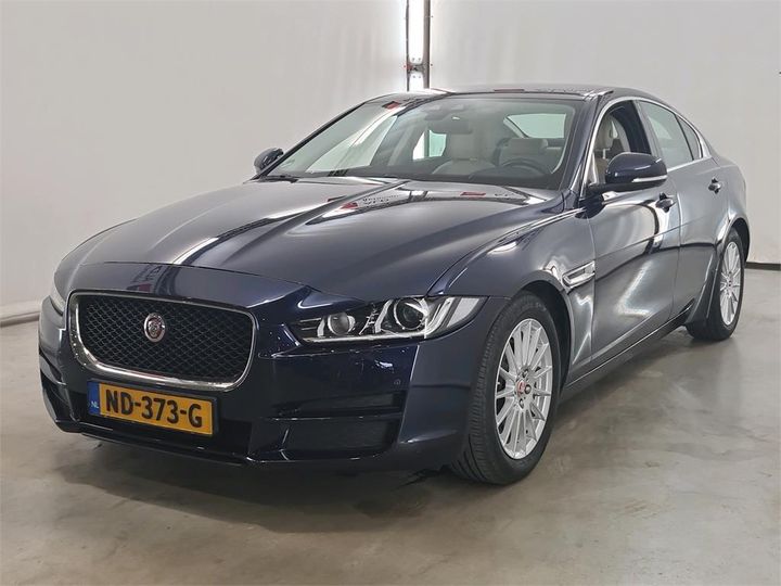 Photo 0 VIN: SAJAB4BN3HCP08477 - JAGUAR XE 