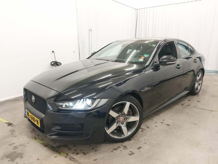 Photo 1 VIN: SAJAB4BN3HCP09015 - JAGUAR XE 