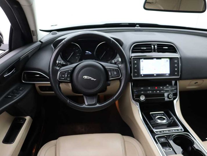 Photo 9 VIN: SAJAB4BN3HCP16319 - JAGUAR XE &#3914 