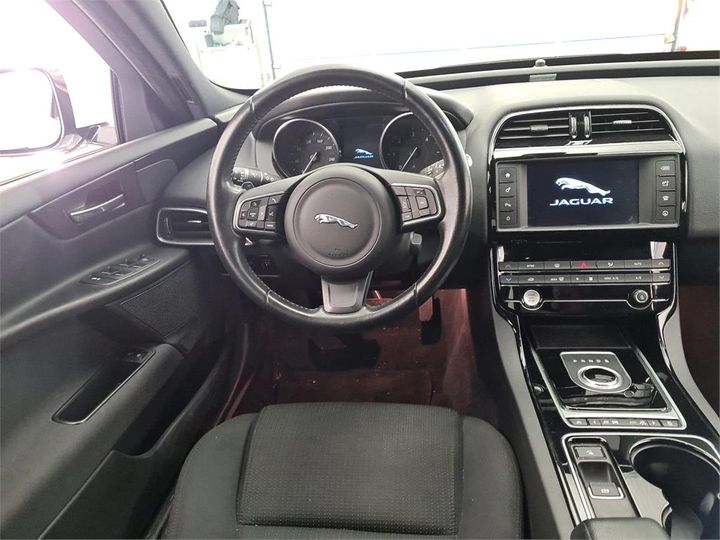 Photo 23 VIN: SAJAB4BN4HA951842 - JAGUAR XE 