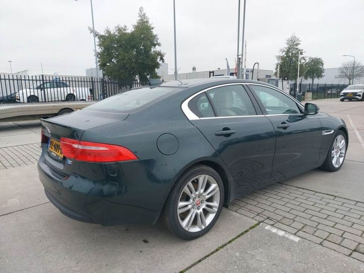 Photo 2 VIN: SAJAB4BN4HCP09749 - JAGUAR XE 