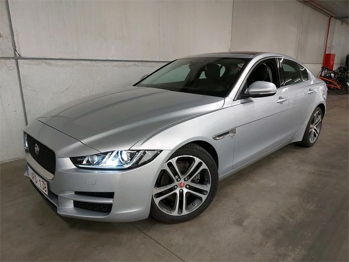 Photo 1 VIN: SAJAB4BN4JCP39937 - JAGUAR XE 